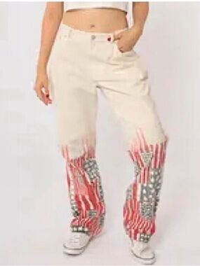 Tommy Hilfiger Straight Leg Jeans with USA Flag Print - Cream and Red Blue